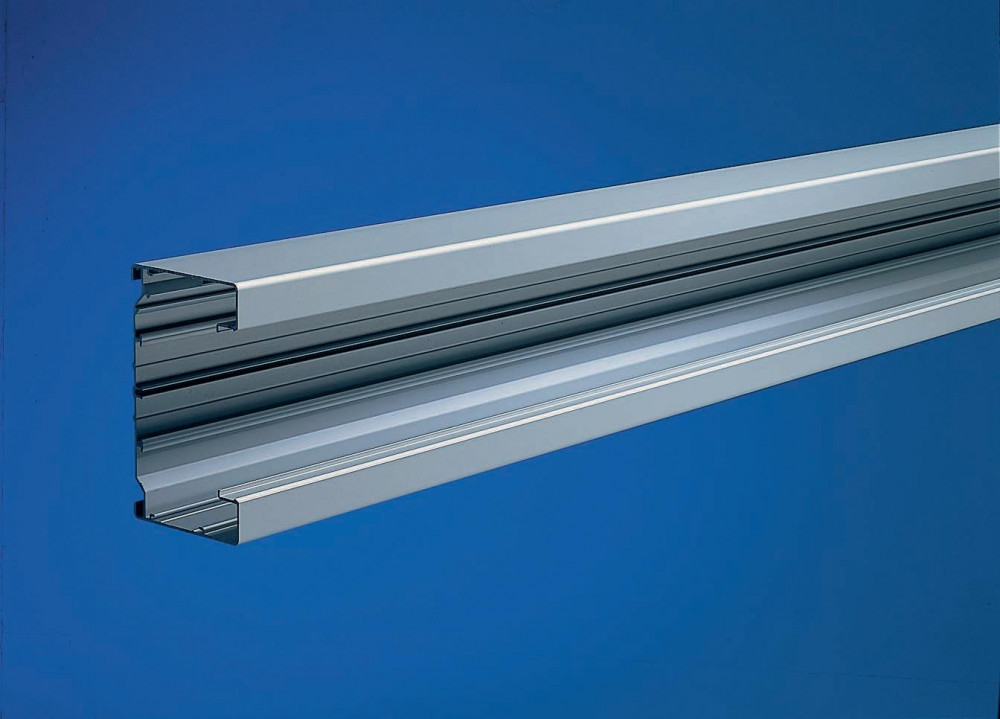 INKA-U152-КОРОБ 100Х52 2,5М АНОД.АЛЮМ