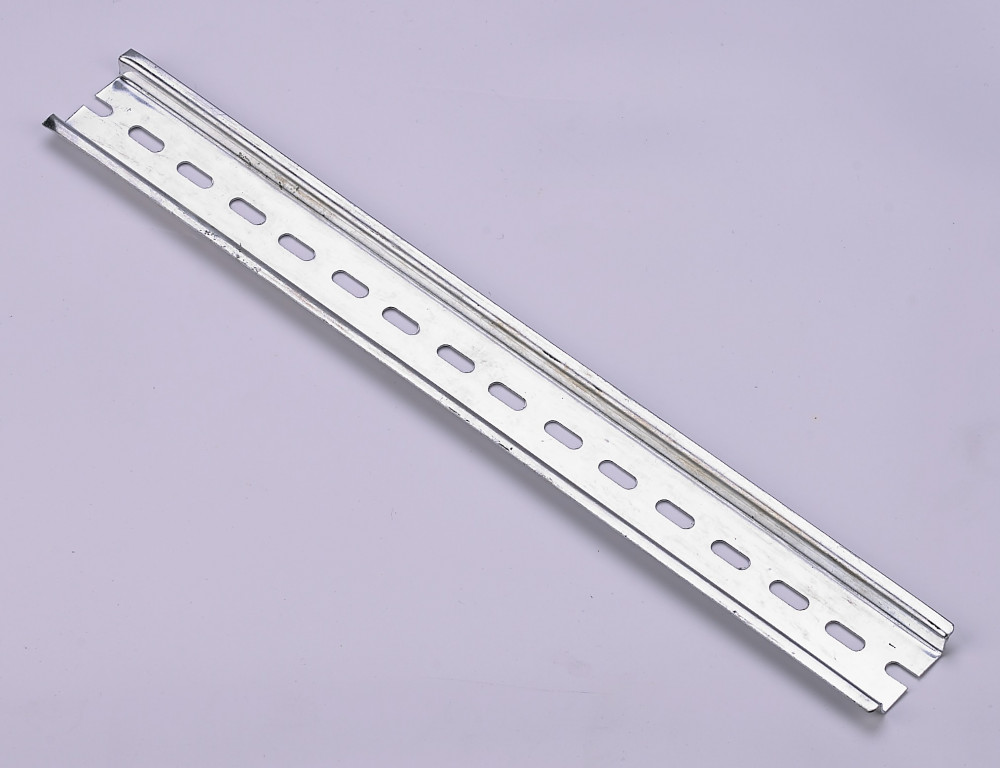 DIN-рейка оцинкованная сталь 125 см ДН-101