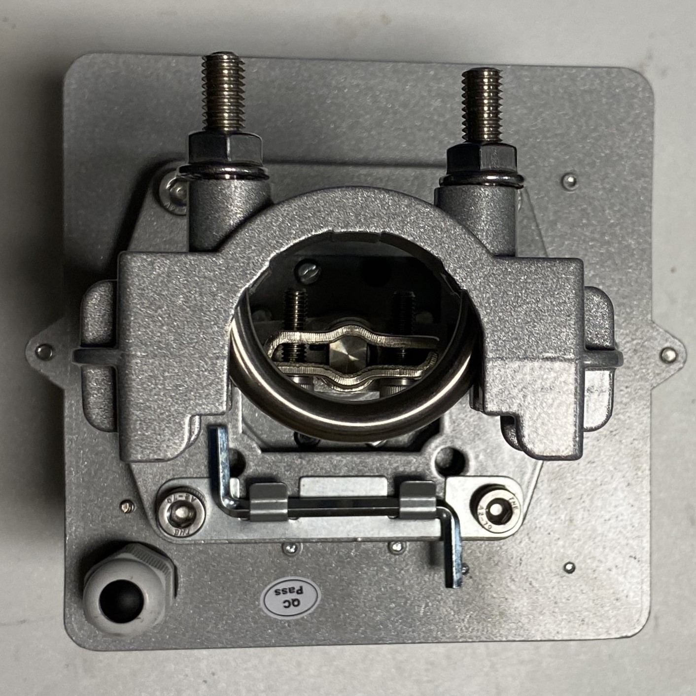 Привод клапана, для VGF, 1800Н 0…10В/4…20мА ~230В 18ВА IP54